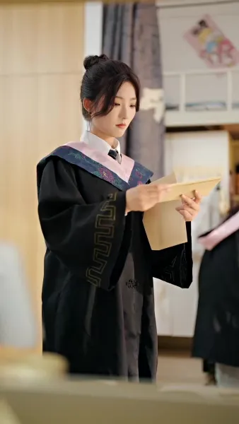 รีเทิร์นมาแค้นด้วยมือถือปุ่มกด