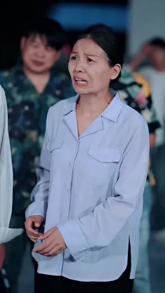 รีเทิร์นมาแค้นด้วยมือถือปุ่มกด