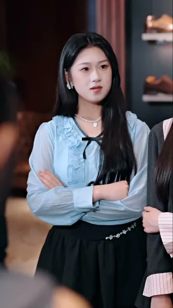 รีเทิร์นมาแค้นด้วยมือถือปุ่มกด