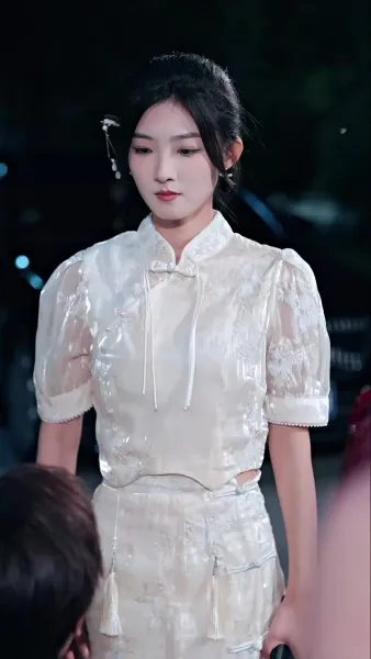 รีเทิร์นมาแค้นด้วยมือถือปุ่มกด