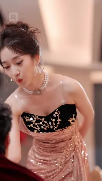 เมียอ้วนสู้กลับ: บอสคลั่งรักต้องอุ้มโชว์