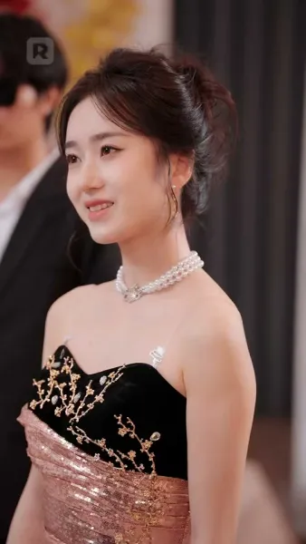 เมียอ้วนสู้กลับ: บอสคลั่งรักต้องอุ้มโชว์