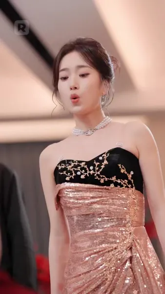 เมียอ้วนสู้กลับ: บอสคลั่งรักต้องอุ้มโชว์