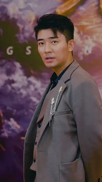 ผมคือท่านเหนือหัว