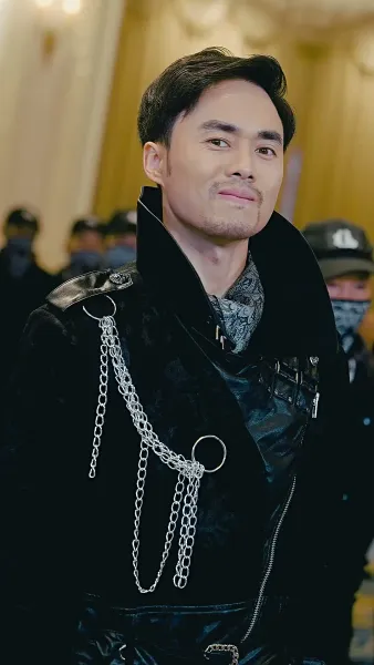 ผมคือท่านเหนือหัว