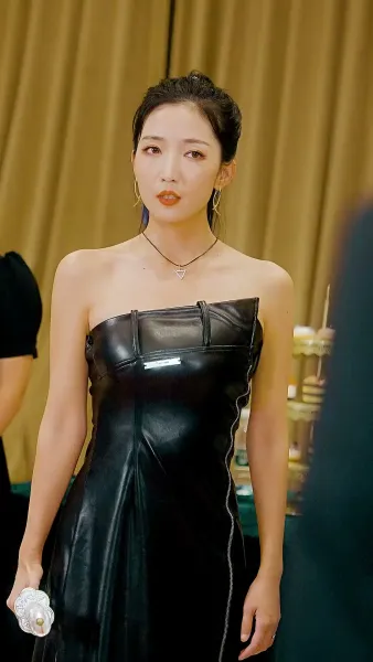 ผมคือท่านเหนือหัว