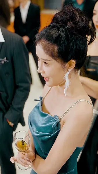 ผมคือท่านเหนือหัว