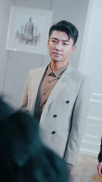 ผมคือท่านเหนือหัว