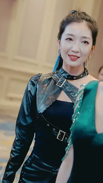 ผมคือท่านเหนือหัว