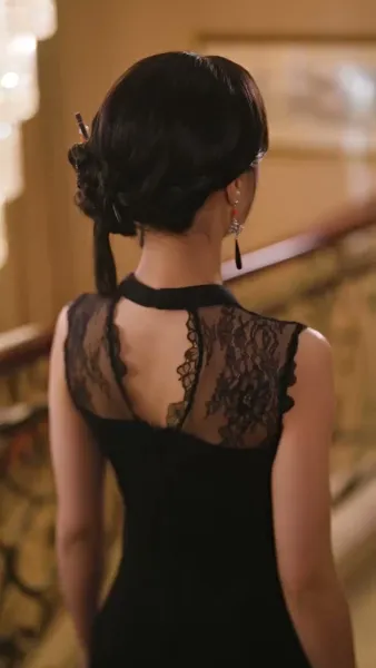 เธอกลับมาพร้อมมารยาร้อยเล่มเกวียน