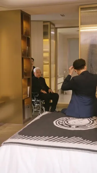 เธอกลับมาพร้อมมารยาร้อยเล่มเกวียน