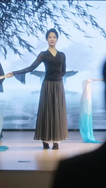 เธอกลับมาพร้อมมารยาร้อยเล่มเกวียน