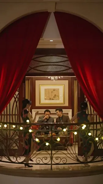 เธอกลับมาพร้อมมารยาร้อยเล่มเกวียน