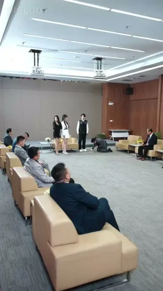 หยวนอิงสะเทือนตระกูล