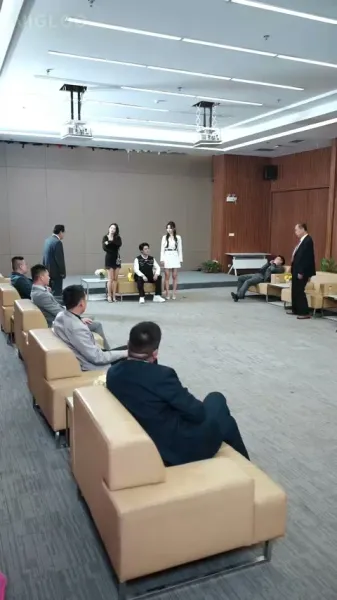 หยวนอิงสะเทือนตระกูล