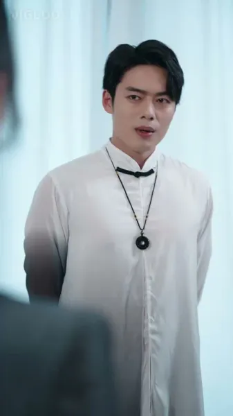 หยวนอิงสะเทือนตระกูล