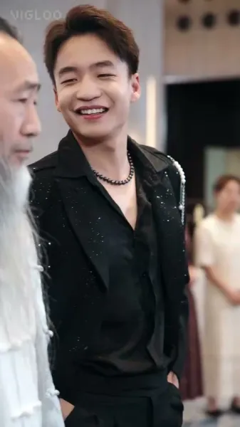 หยวนอิงสะเทือนตระกูล