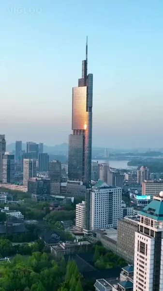 หยวนอิงสะเทือนตระกูล