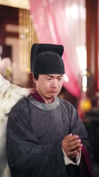 บ่มเพาะจักรพรรดิ เพื่อการแก้แค้น