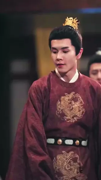 บ่มเพาะจักรพรรดิ เพื่อการแก้แค้น