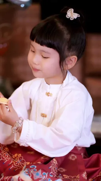 จอมมารพ่อลูกซ่อนพลัง