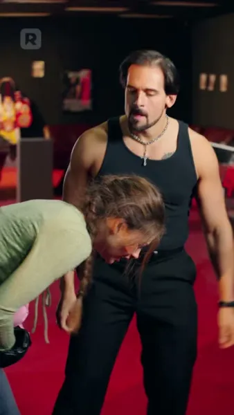 หมัดนี้เพื่อเธอ