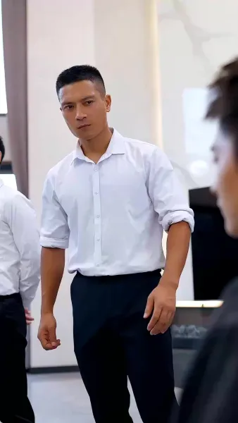 ราชันมังกรหวนคืน