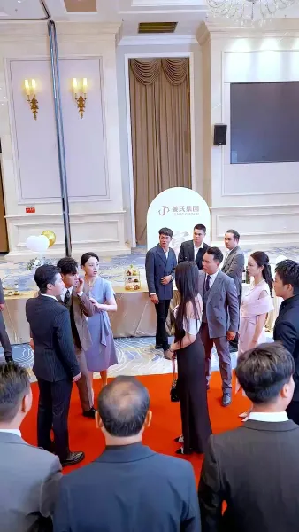 ราชันมังกรหวนคืน