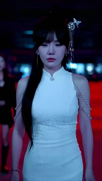 ราชันมังกรหวนคืน