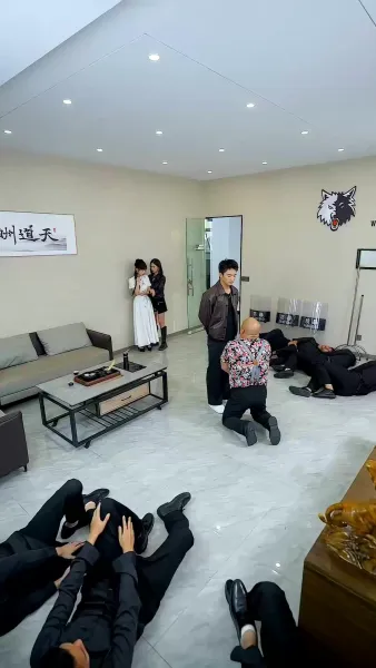 ราชันมังกรหวนคืน