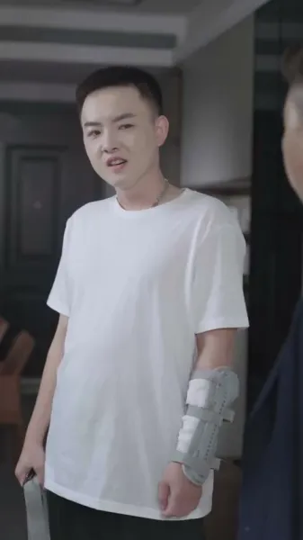 รักวุ่นวายของนายแฟนหนุ่มกำมะลอ