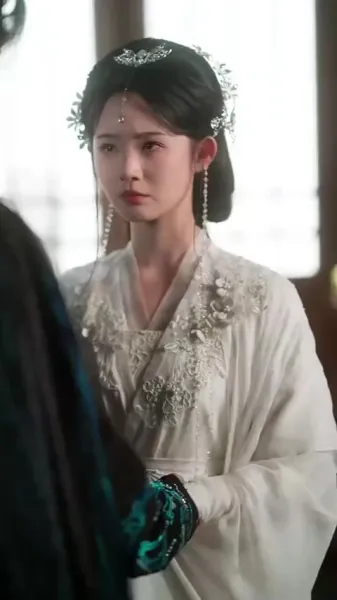 จักรพรรดินีด้วยแรงแค้น