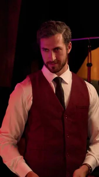 กับดักใจในเงาแค้น