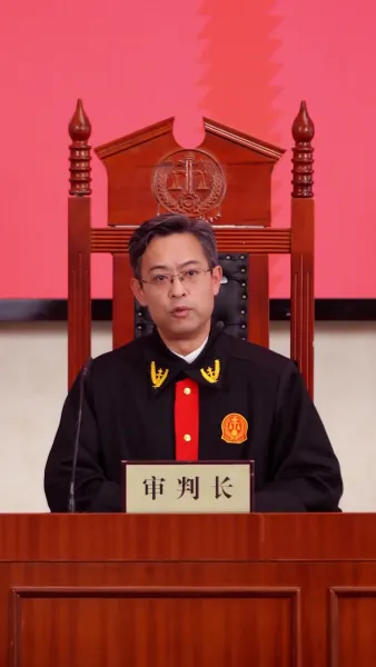 ฝันลวงในอ้อมกอดหมี