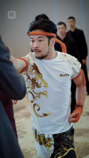 บอดี้การ์ดมือหนึ่ง ของซีอีโอสาว