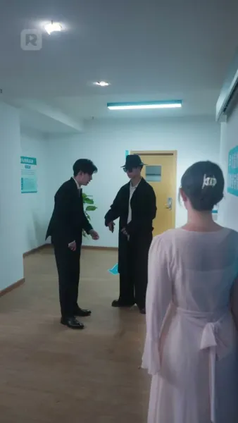 ความรักสายเกินไป