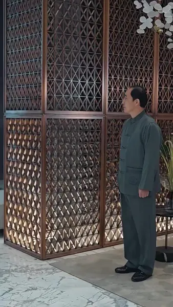 หลังจากการหย่าร้าง, สามีเก่าขอคืน