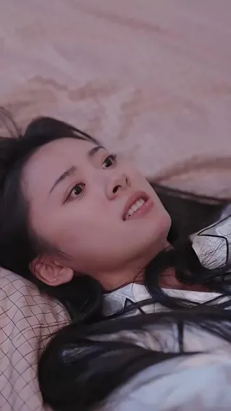 หลังจากการหย่าร้าง, สามีเก่าขอคืน