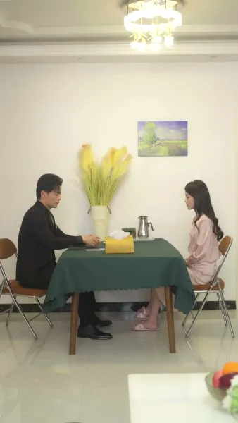 นักเต้น ผู้หลอกหลอนหัวใจ