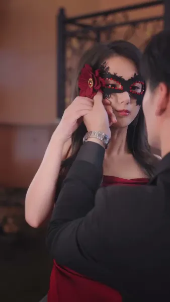 นักเต้น ผู้หลอกหลอนหัวใจ