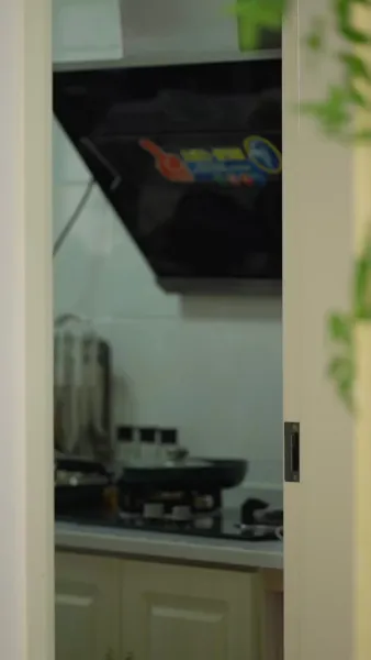 นักเต้น ผู้หลอกหลอนหัวใจ