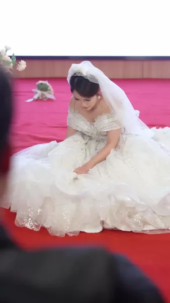 นักเต้น ผู้หลอกหลอนหัวใจ