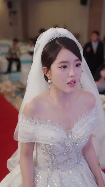 นักเต้น ผู้หลอกหลอนหัวใจ