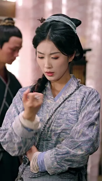 คุณแม่ขาโหดพาลูกๆ ไปร่ำรวย