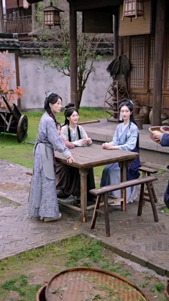 คุณแม่ขาโหดพาลูกๆ ไปร่ำรวย