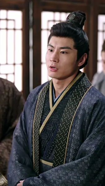 คุณแม่ขาโหดพาลูกๆ ไปร่ำรวย