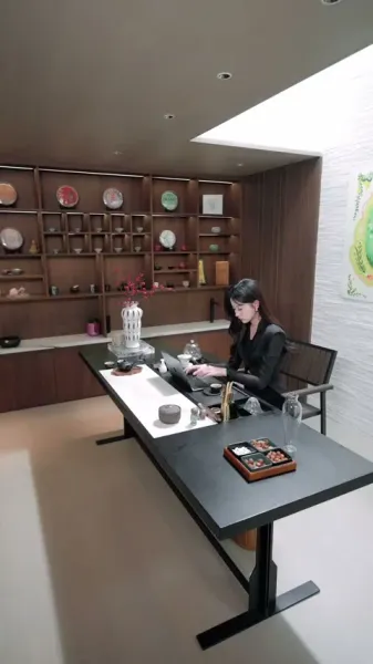 สั่งแค้นได้เลยค่ะ ท่านราชินี