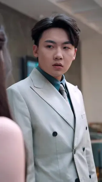 สั่งแค้นได้เลยค่ะ ท่านราชินี