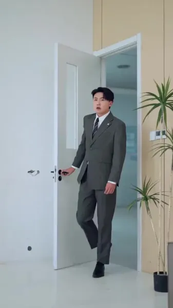 สั่งแค้นได้เลยค่ะ ท่านราชินี