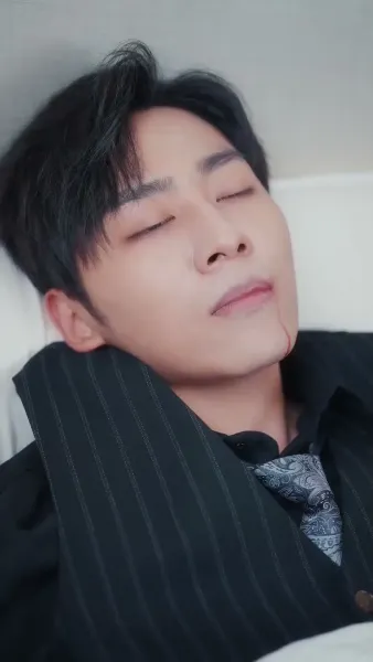 （พากย์ไทย）คู่หมั้นผู้เป็นเพียงโล่รัก